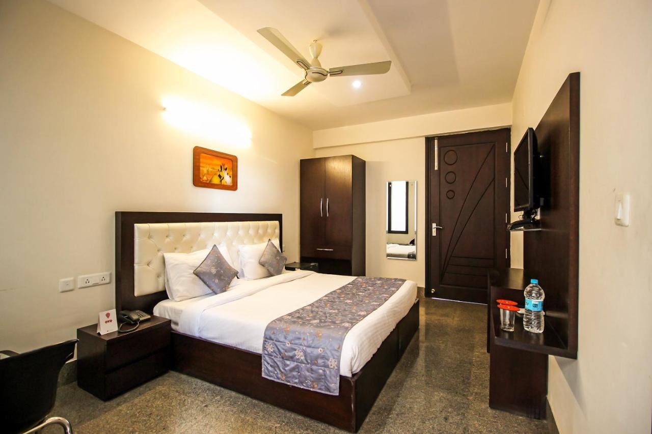 Oyo 8110 Nstay 31 Gurgaon Buitenkant foto